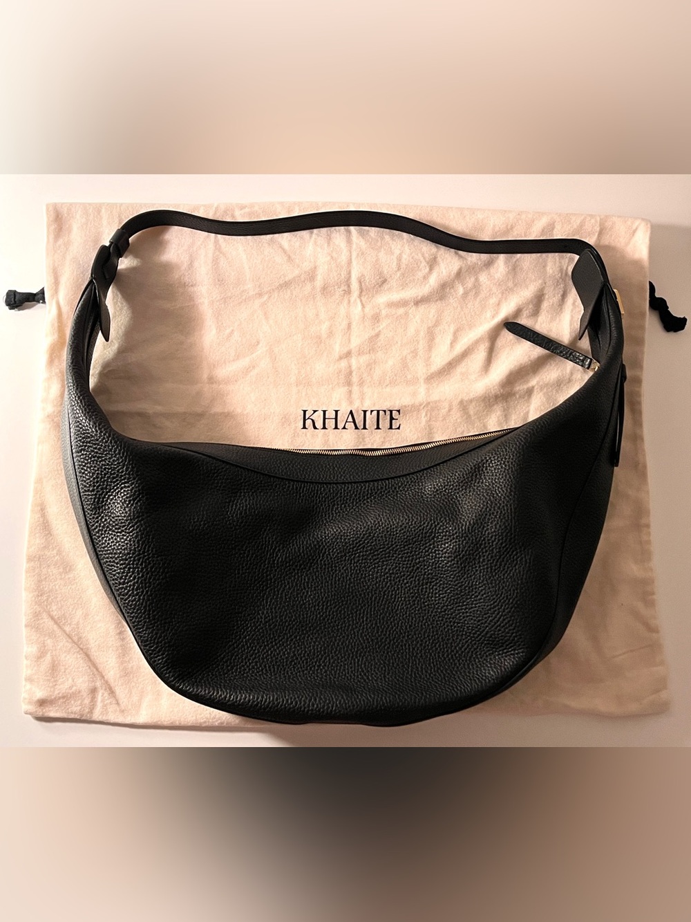 Khaite Augustina Hobo Bag Black Pebbled Leather w/ Dust Bag Excellent Condition - Picture 6 of 8